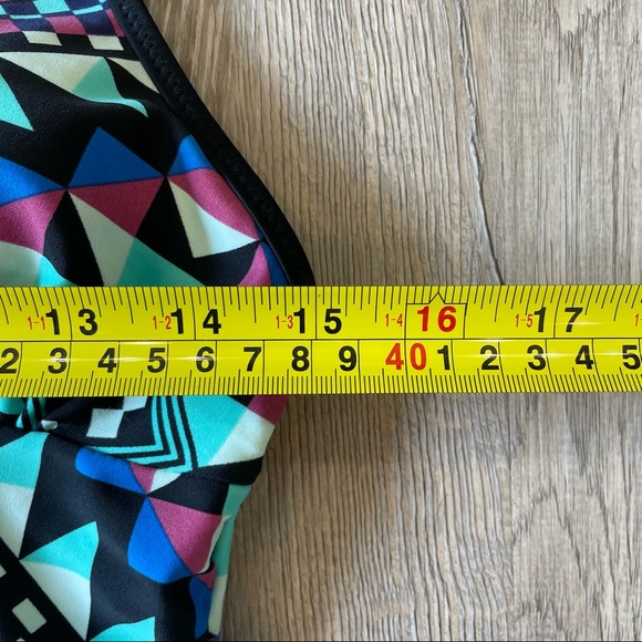 2/$20 PINK ENVELOPE Aztec Geometric Strappy One-Piece Swimsuit - Size L - Picture 9 of 11